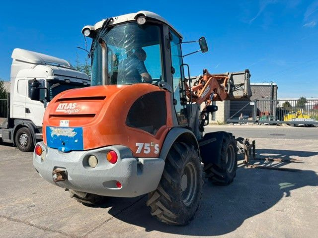 Atlas 75e S. Schaufel, Gabel, Bürste. en leasing occasion Atlas 75e S. Schaufel, Gabel, Bürste.: photos 9