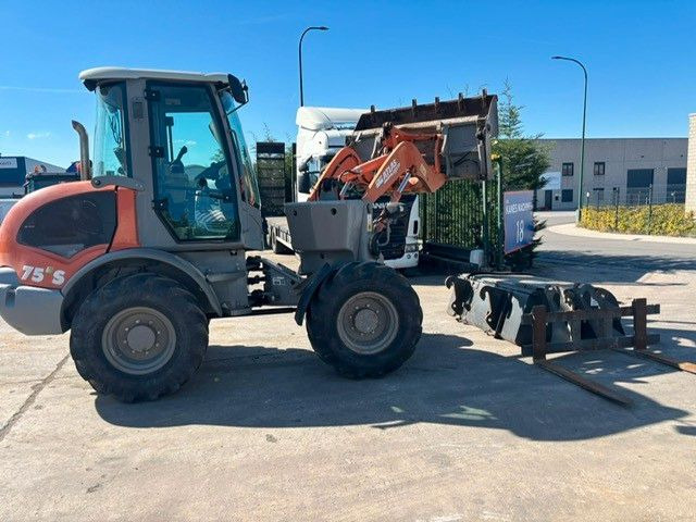 Atlas 75e S. Schaufel, Gabel, Bürste. en leasing occasion Atlas 75e S. Schaufel, Gabel, Bürste.: photos 8