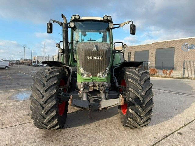 Tracteur agricole Fendt 828 VARIO: photos 9