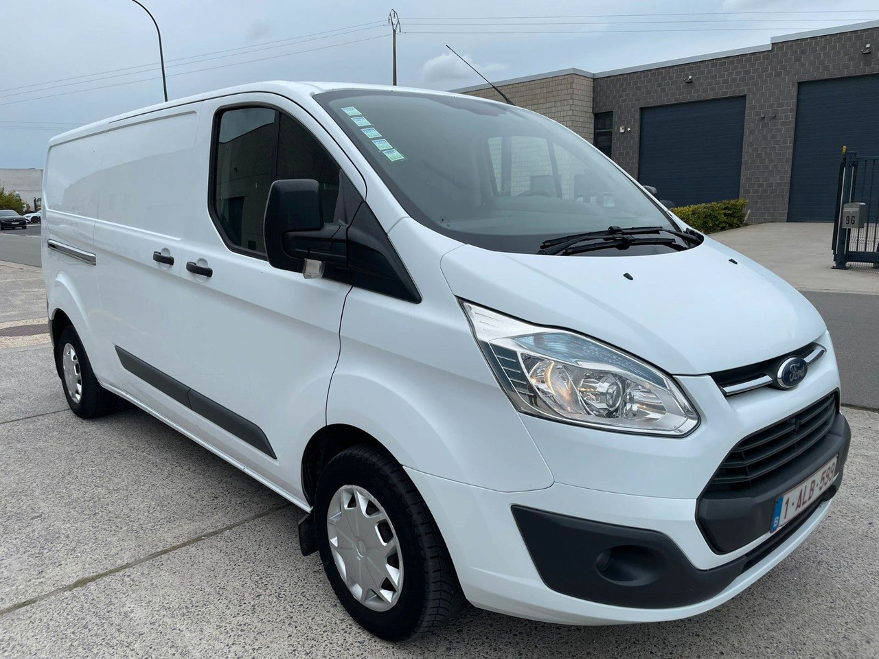 Ford Transit Custom. Klima. Tempomat. - Fourgon utilitaire: photos 5 Ford Transit Custom. Klima. Tempomat. - Fourgon utilitaire: photos 5