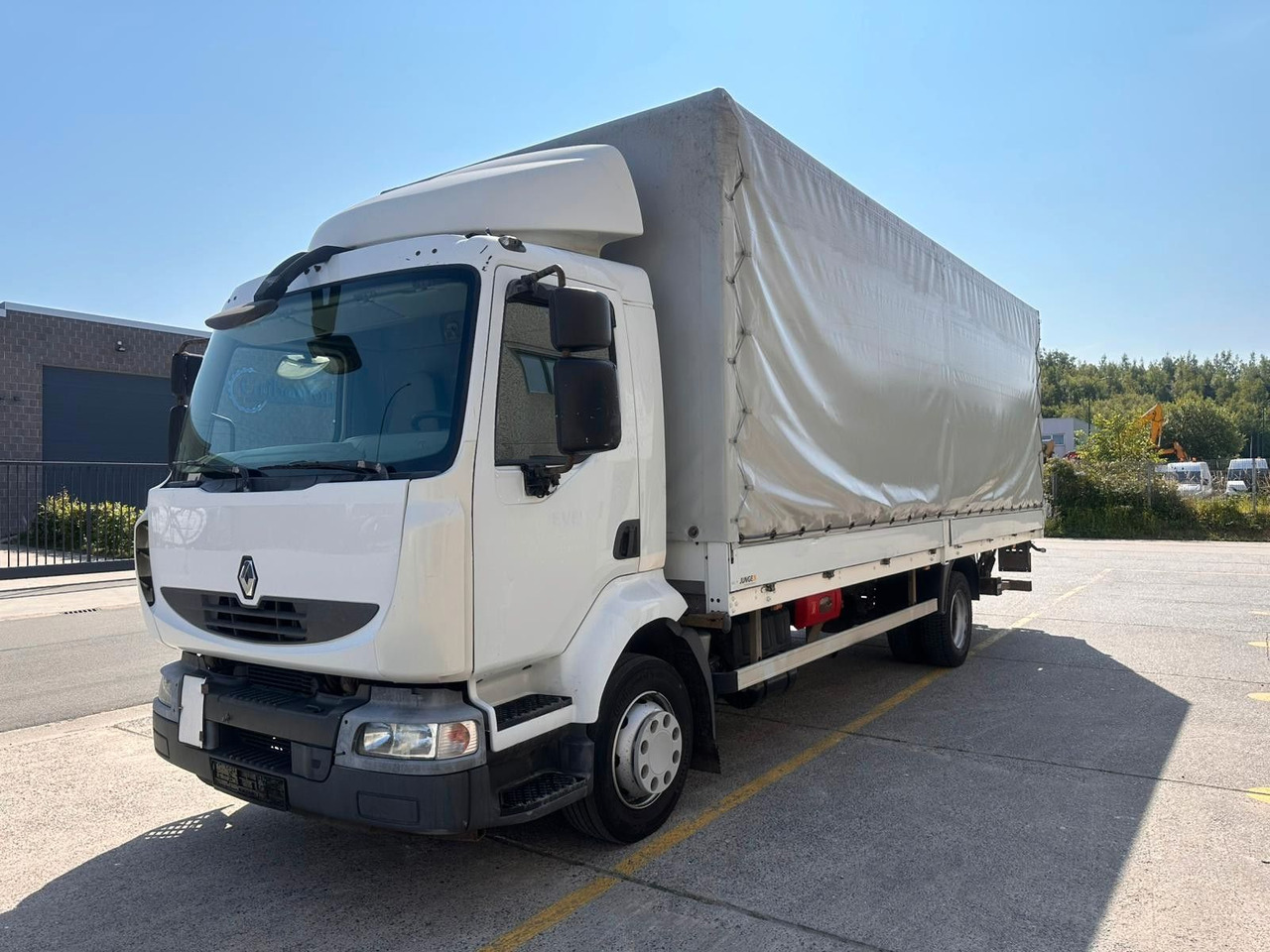 Renault Midlum dXi220-12. Klima. - Camion à rideaux coulissants: photos 3 Renault Midlum dXi220-12. Klima. - Camion à rideaux coulissants: photos 3