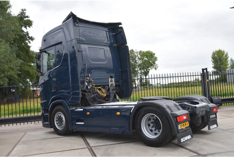 Scania S450 NGS 4x2NB - FULL AIR - RETARDER - ACC - AIRCO - 2 x FUEL TANKS - TOP CONDITION - - Tracteur routier: photos 3 Scania S450 NGS 4x2NB - FULL AIR - RETARDER - ACC - AIRCO - 2 x FUEL TANKS - TOP CONDITION - - Tracteur routier: photos 3