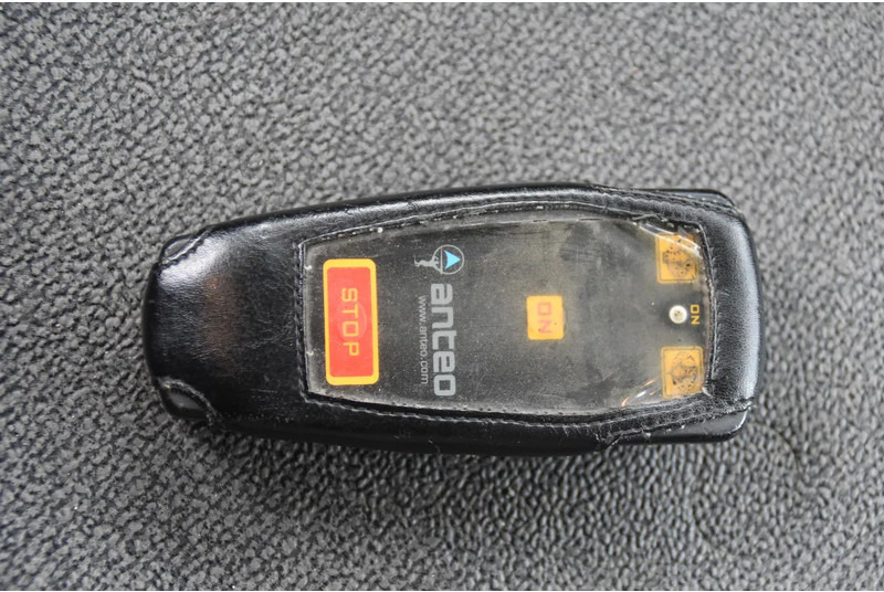 Camion fourgon Volvo FL 280 4x2 + BOX - 294 TKM - AIRCO - DOUBLE CARGOFLOOR - ELEVATOR - REMOTE CONTROL - CAMERA -: photos 10 Camion fourgon Volvo FL 280 4x2 + BOX - 294 TKM - AIRCO - DOUBLE CARGOFLOOR - ELEVATOR - REMOTE CONTROL - CAMERA -: photos 10