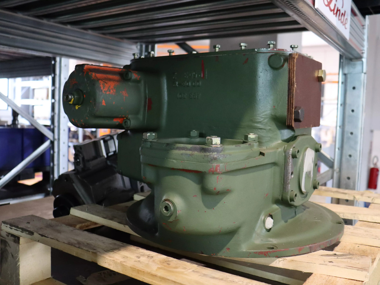 LINDE B2PV75 - Pompe hydraulique pour Engins de chantier: photos 1 LINDE B2PV75 - Pompe hydraulique pour Engins de chantier: photos 1