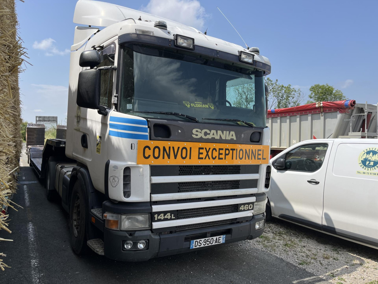 SCANIA R144 LA4X2NA 530 - Tracteur routier: photos 2 SCANIA R144 LA4X2NA 530 - Tracteur routier: photos 2