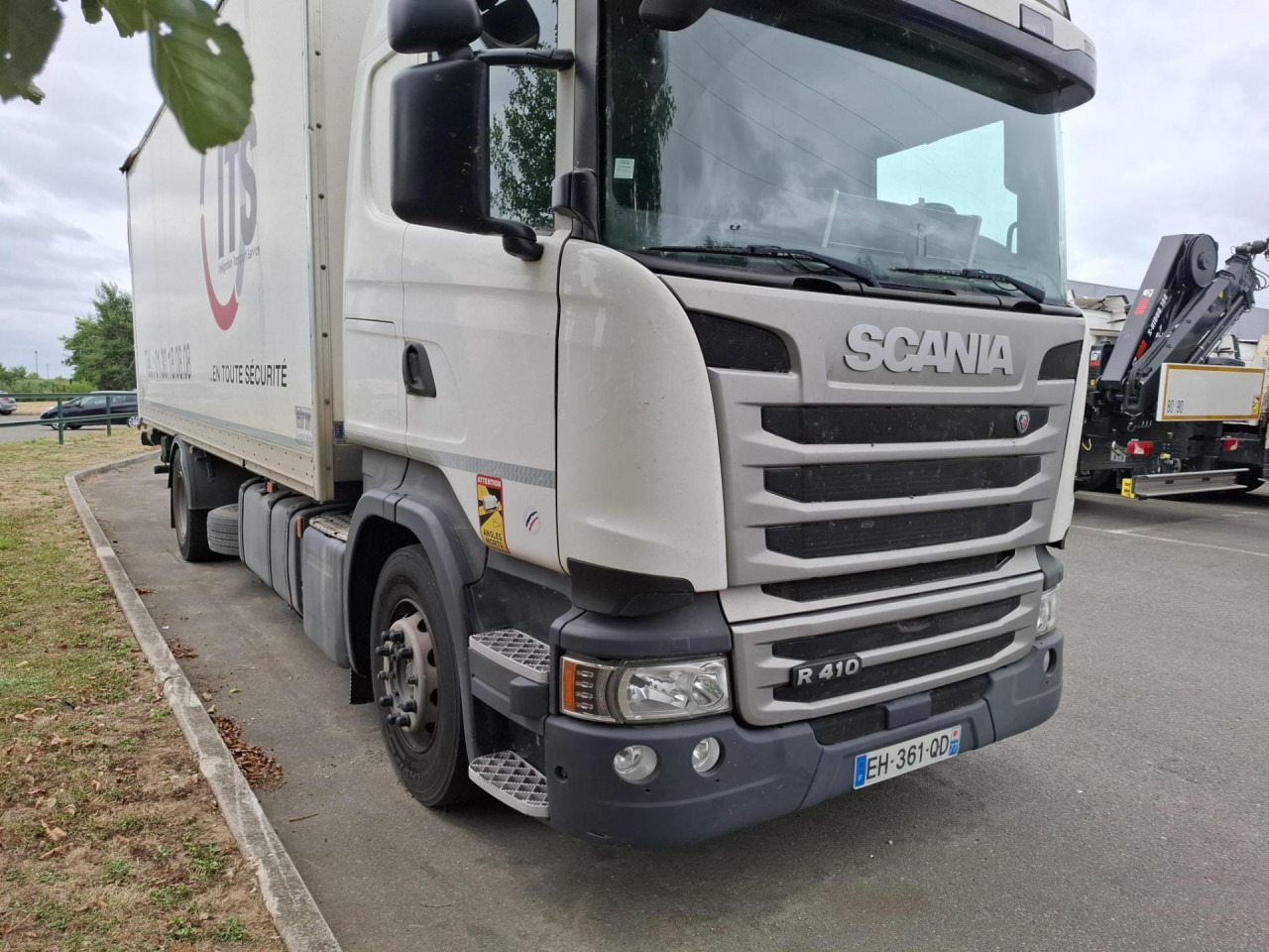 SCANIA SCANIA PORT FOURG HAYON 4 tonnes - Châssis cabine: photos 5 SCANIA SCANIA PORT FOURG HAYON 4 tonnes - Châssis cabine: photos 5
