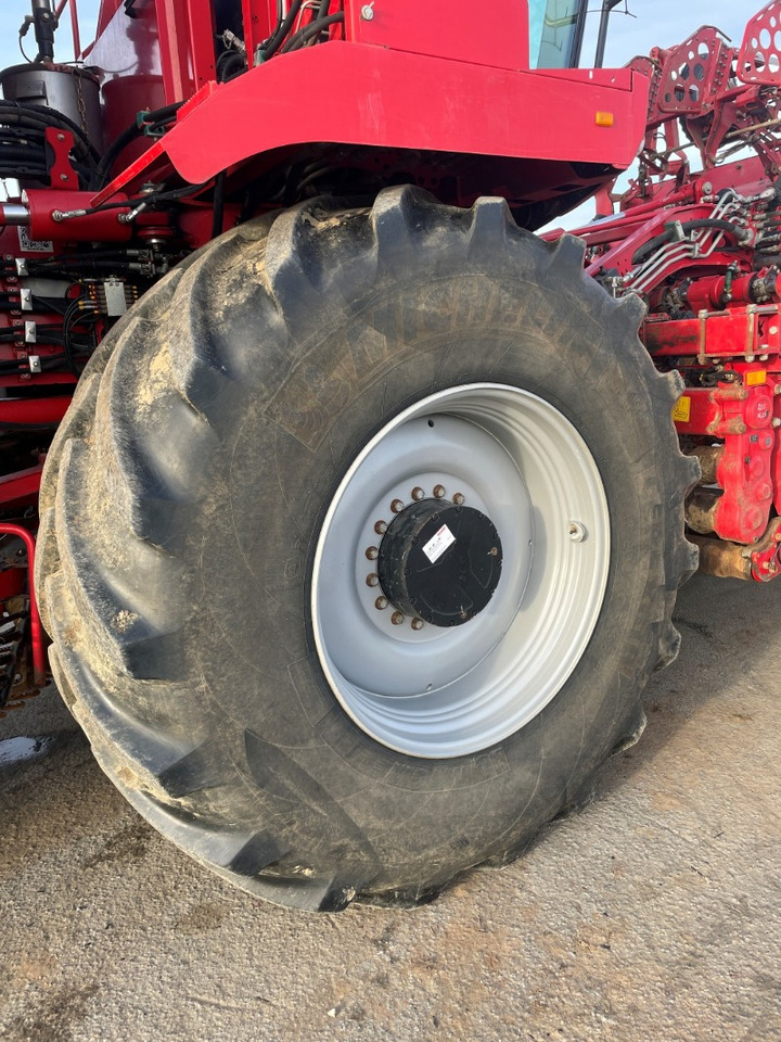 Grimme REXOR 630 Rüttelschar FM - Outils du sol: photos 2 Grimme REXOR 630 Rüttelschar FM - Outils du sol: photos 2