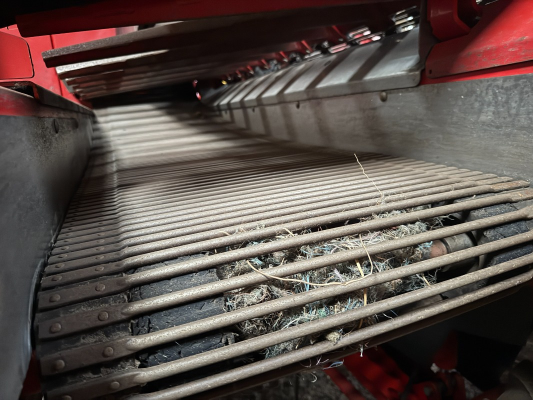 Grimme CS-170 RotaPower XL - Arracheuse de pommes de terre: photos 4 Grimme CS-170 RotaPower XL - Arracheuse de pommes de terre: photos 4