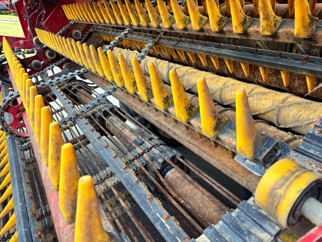 Grimme MAXTRON II 620 - Matériel de récolte: photos 4 Grimme MAXTRON II 620 - Matériel de récolte: photos 4
