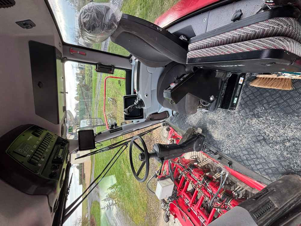 Holmer T4-30 - Outils du sol: photos 5 Holmer T4-30 - Outils du sol: photos 5