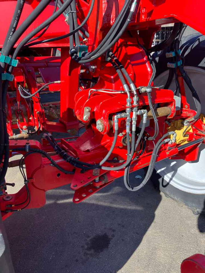 Grimme Varitron 220, 2 Row, Self-Propelled Potato Harvester - Matériel de récolte: photos 5 Grimme Varitron 220, 2 Row, Self-Propelled Potato Harvester - Matériel de récolte: photos 5