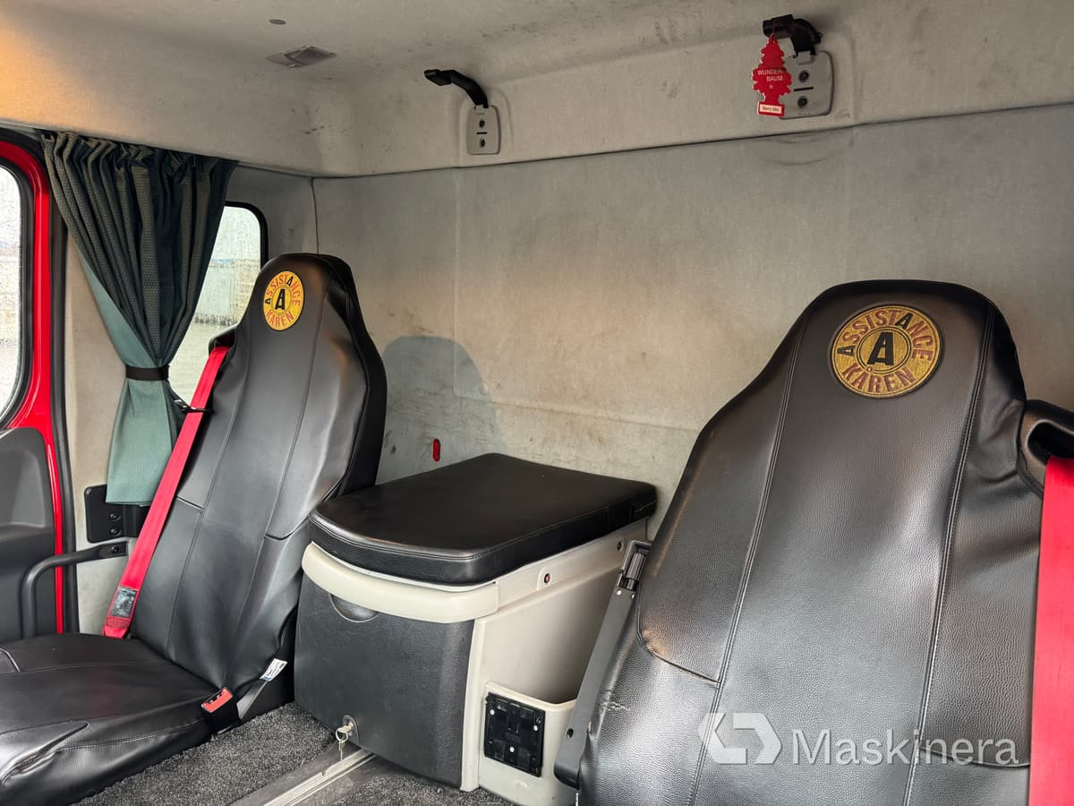 Remorqueuse Bärgningsbil Volvo FL 4X2: photos 17 Remorqueuse Bärgningsbil Volvo FL 4X2: photos 17