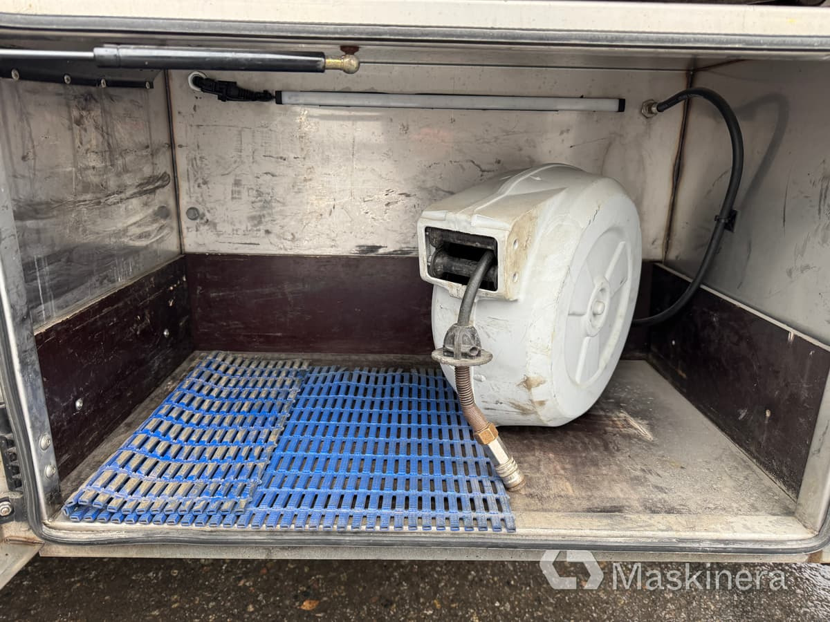 Remorqueuse Bärgningsbil Volvo FL 4X2: photos 40 Remorqueuse Bärgningsbil Volvo FL 4X2: photos 40