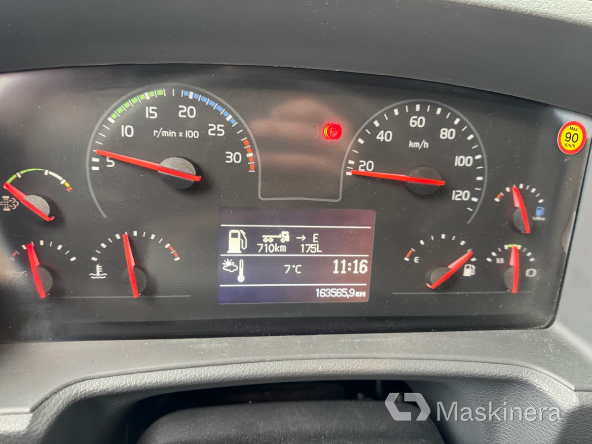 Remorqueuse Bärgningsbil Volvo FL 4X2: photos 14 Remorqueuse Bärgningsbil Volvo FL 4X2: photos 14