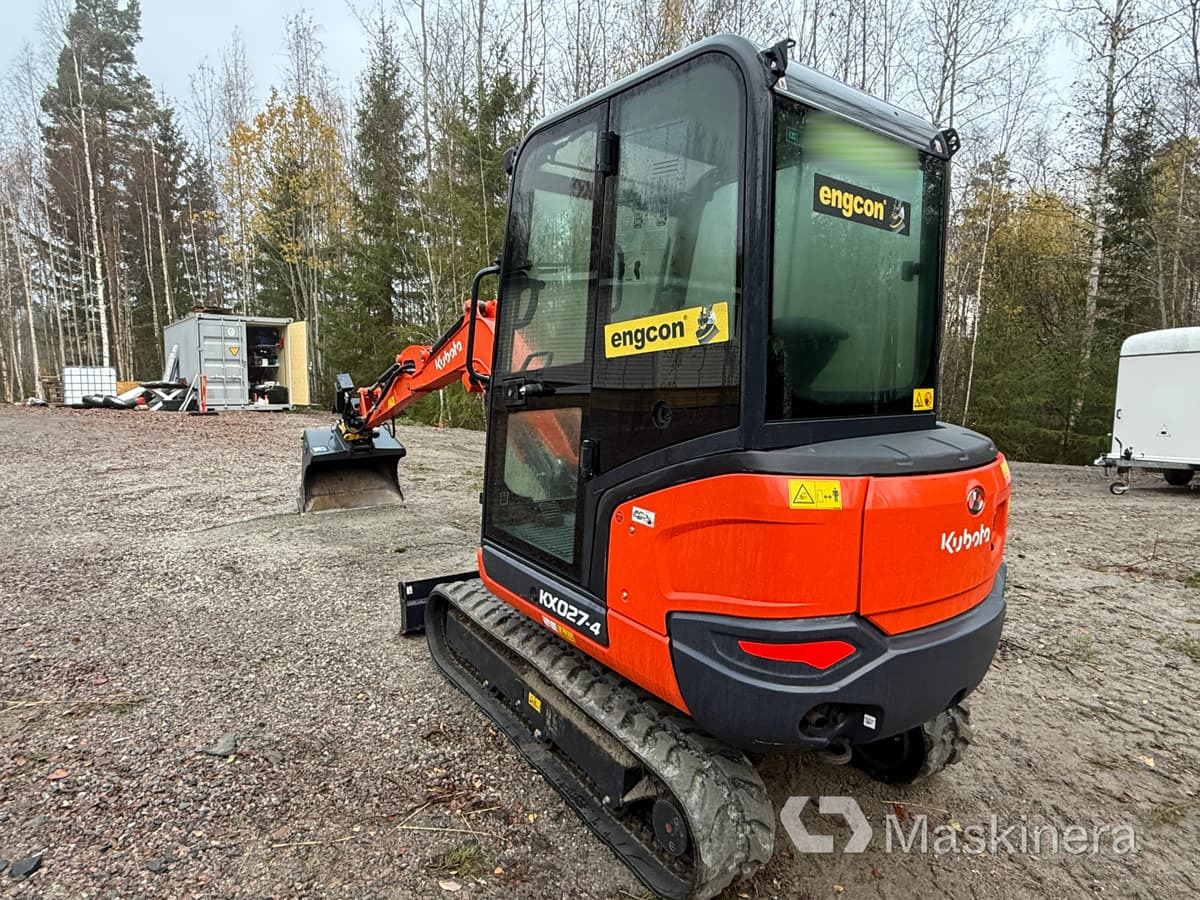 Grävmaskin Kubota KX027-4 med flera redskap - Pelle sur chenille: photos 4 Grävmaskin Kubota KX027-4 med flera redskap - Pelle sur chenille: photos 4