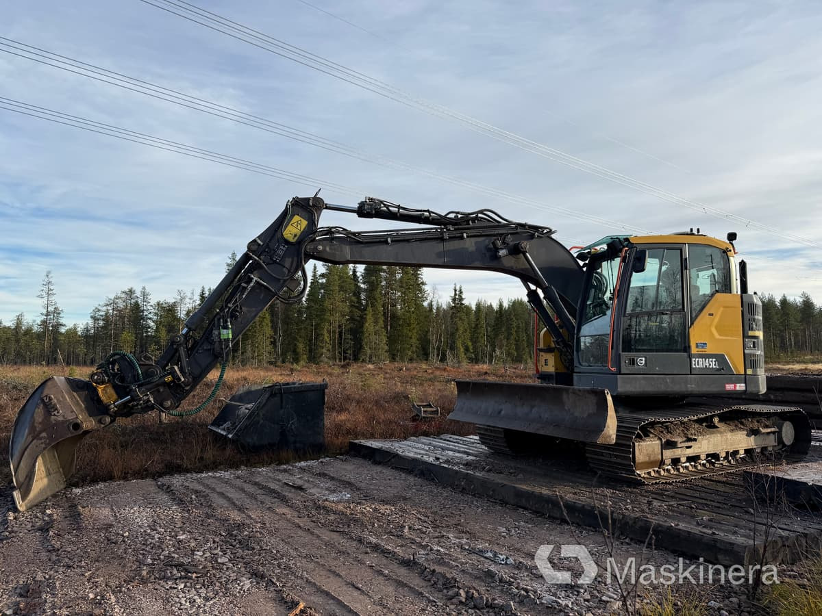 Grävmaskin Volvo ECR145EL - Pelle sur chenille: photos 1 Grävmaskin Volvo ECR145EL - Pelle sur chenille: photos 1