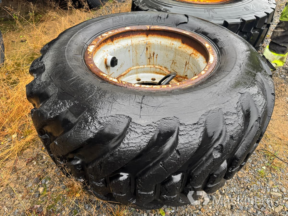 Hjul Nokian L-2 600/55-26.5 - Roue complète pour Engins de chantier: photos 2 Hjul Nokian L-2 600/55-26.5 - Roue complète pour Engins de chantier: photos 2