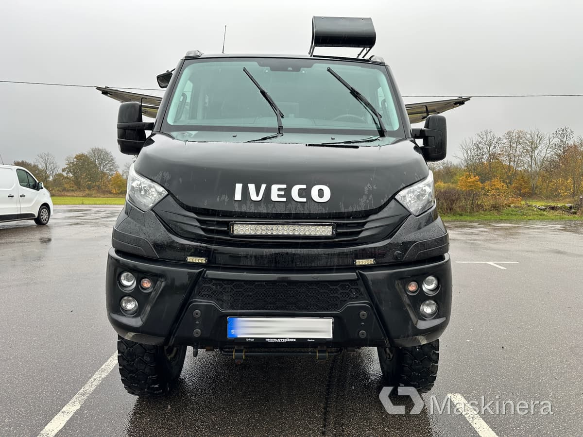 Iveco Daily 55-180 4x4 3.0 Arbetsbil Iveco Daily 4x4 3.0 - Fourgon utilitaire: photos 2 Iveco Daily 55-180 4x4 3.0 Arbetsbil Iveco Daily 4x4 3.0 - Fourgon utilitaire: photos 2