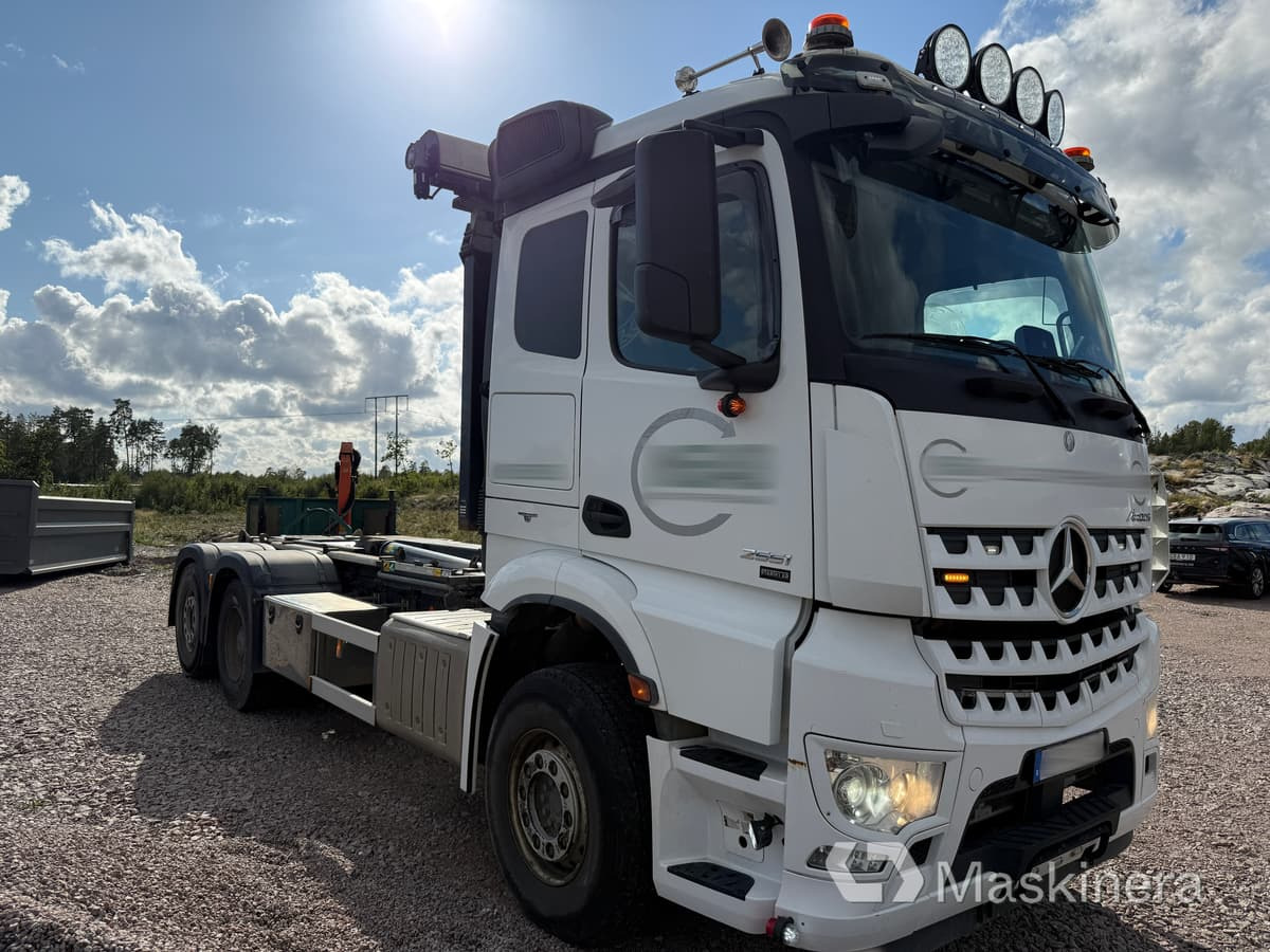 Lastväxlare Mercedes Arocs 2551 - Camion ampliroll: photos 3 Lastväxlare Mercedes Arocs 2551 - Camion ampliroll: photos 3