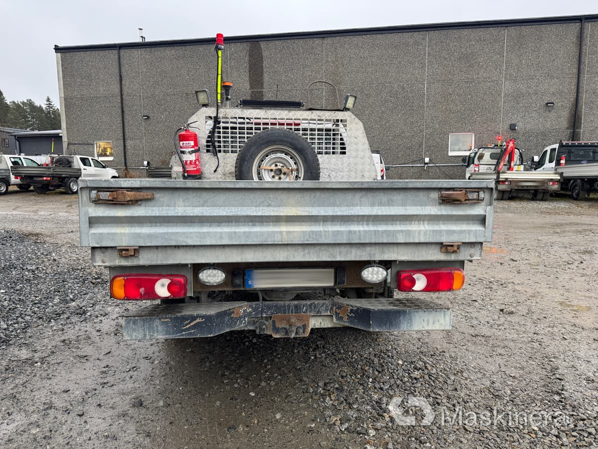Pickup Nissan Navara -16 Dubbelhytt - Fourgonnette: photos 4 Pickup Nissan Navara -16 Dubbelhytt - Fourgonnette: photos 4