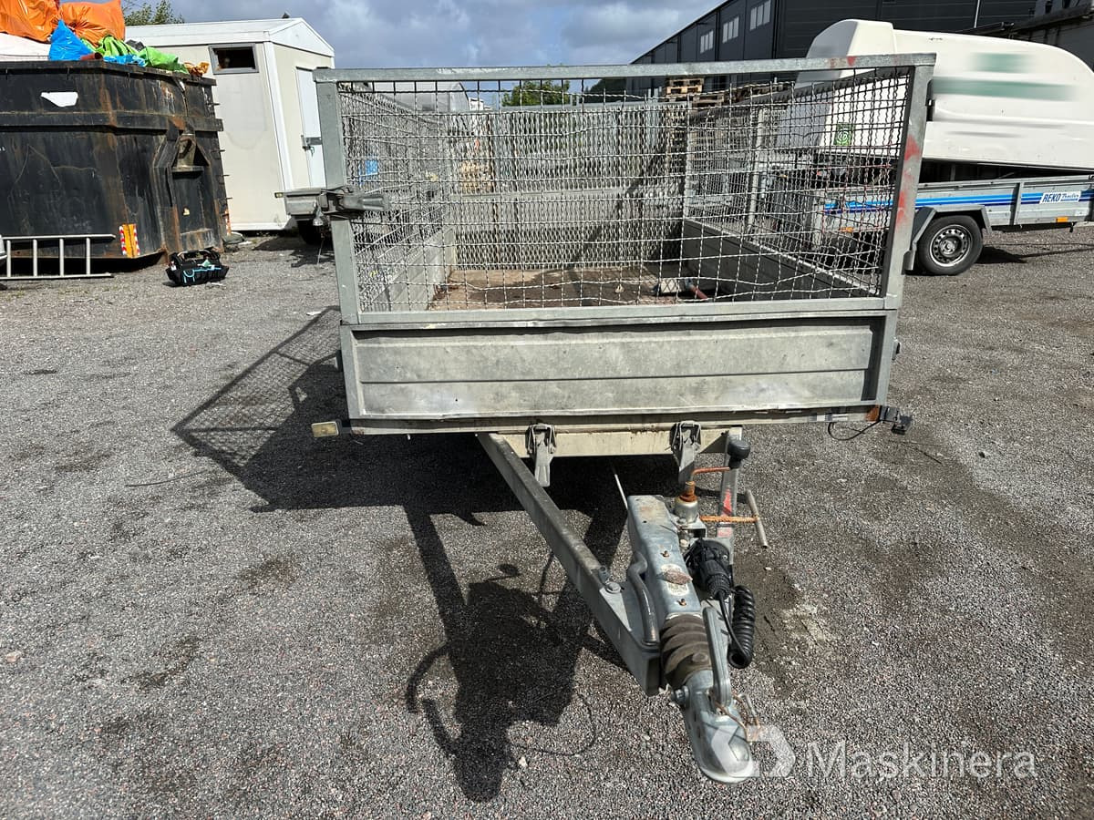 Sävsjösläpet SSEL 1030 Släpvagn Sävsjösläpet med lastramp tippbart - Remorque voiture: photos 4 Sävsjösläpet SSEL 1030 Släpvagn Sävsjösläpet med lastramp tippbart - Remorque voiture: photos 4