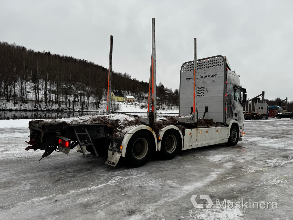 Scania R650B6X4NB Timmerekipage Scania R650B med kran och HLM Släp - Camion grumier: photos 5 Scania R650B6X4NB Timmerekipage Scania R650B med kran och HLM Släp - Camion grumier: photos 5