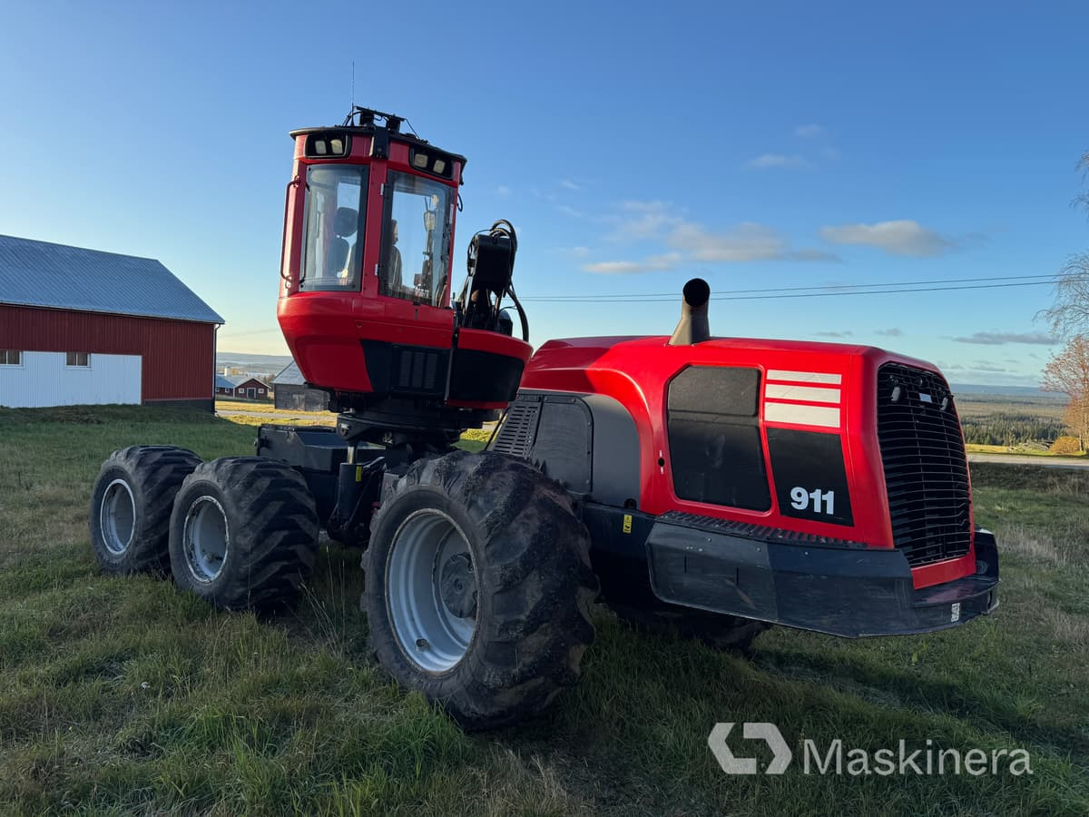 Skördare Komatsu XH 911 CX-6 - Abatteuse: photos 3 Skördare Komatsu XH 911 CX-6 - Abatteuse: photos 3