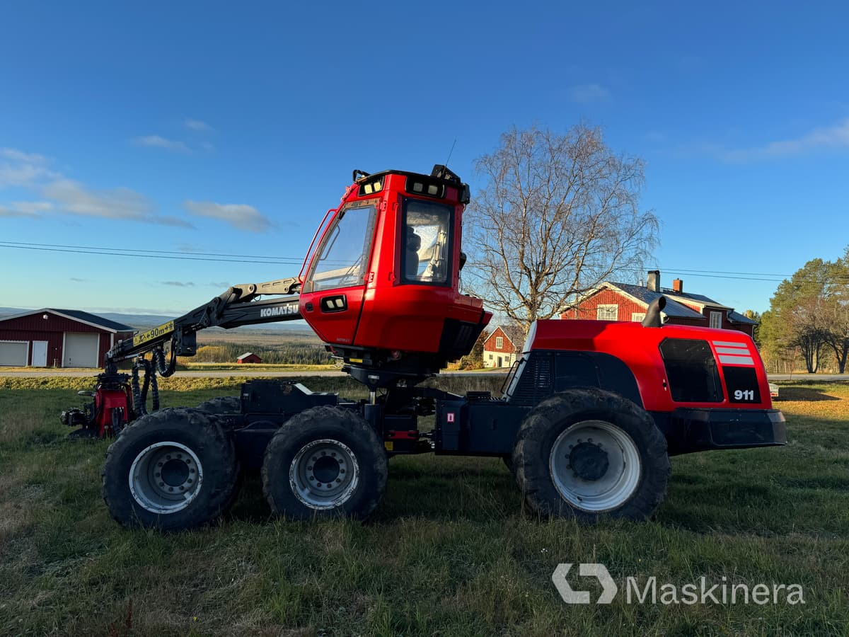 Skördare Komatsu XH 911 CX-6 - Abatteuse: photos 2 Skördare Komatsu XH 911 CX-6 - Abatteuse: photos 2