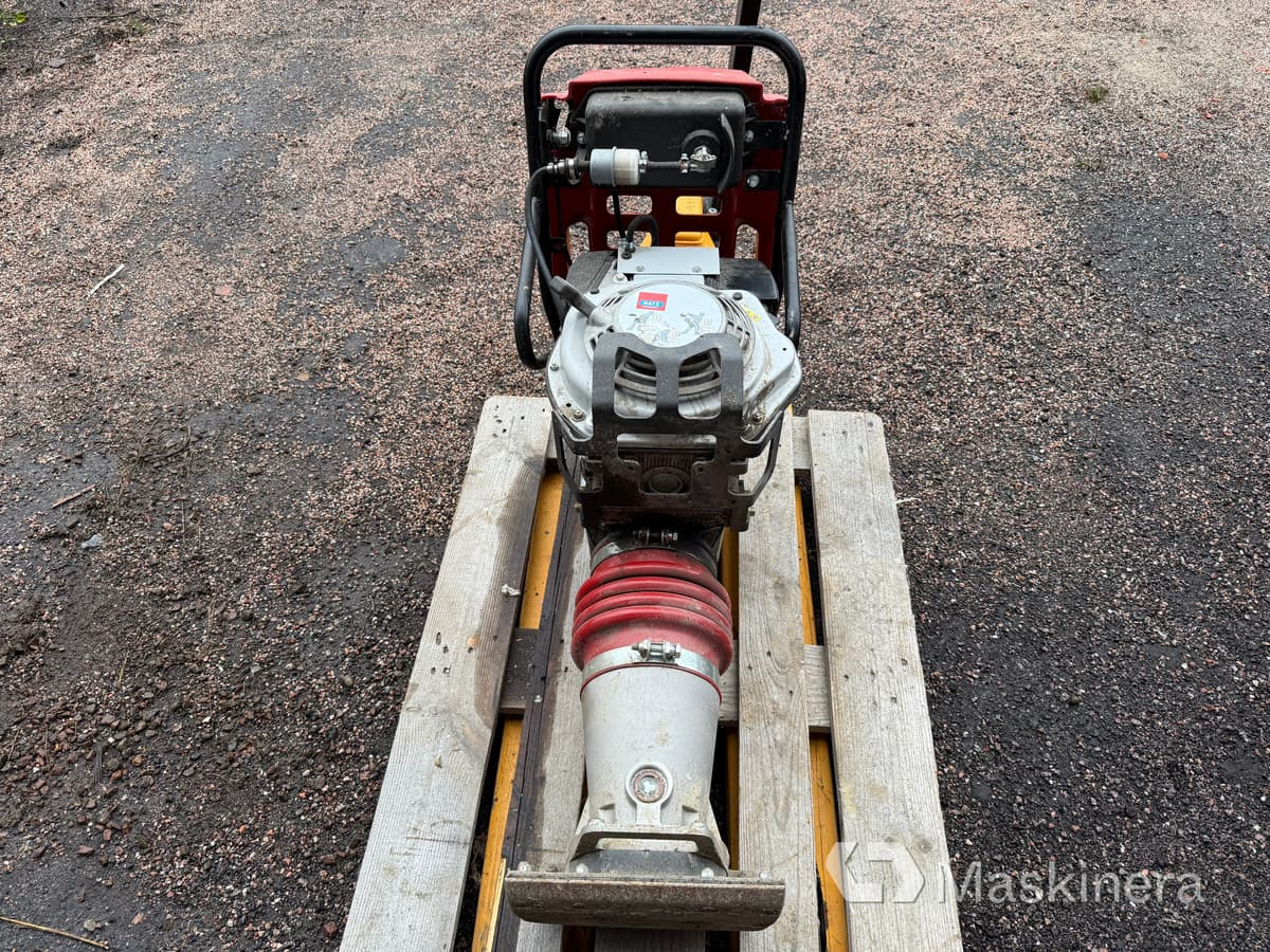 Stamp Swepac T84 - Plaque vibrante: photos 3 Stamp Swepac T84 - Plaque vibrante: photos 3