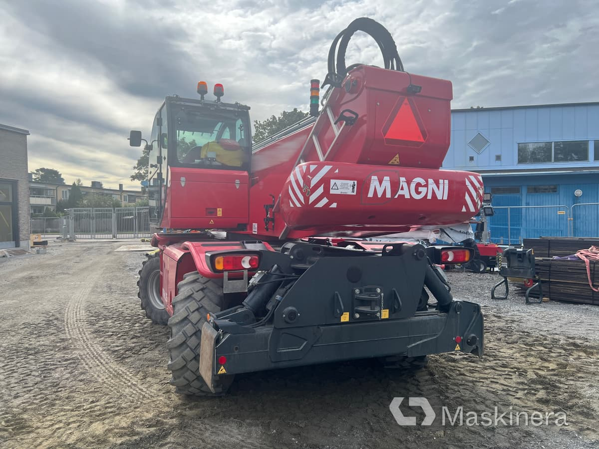 Teleskoplastare Magni RTH6.25 med redskap - Chariot télescopique: photos 5 Teleskoplastare Magni RTH6.25 med redskap - Chariot télescopique: photos 5