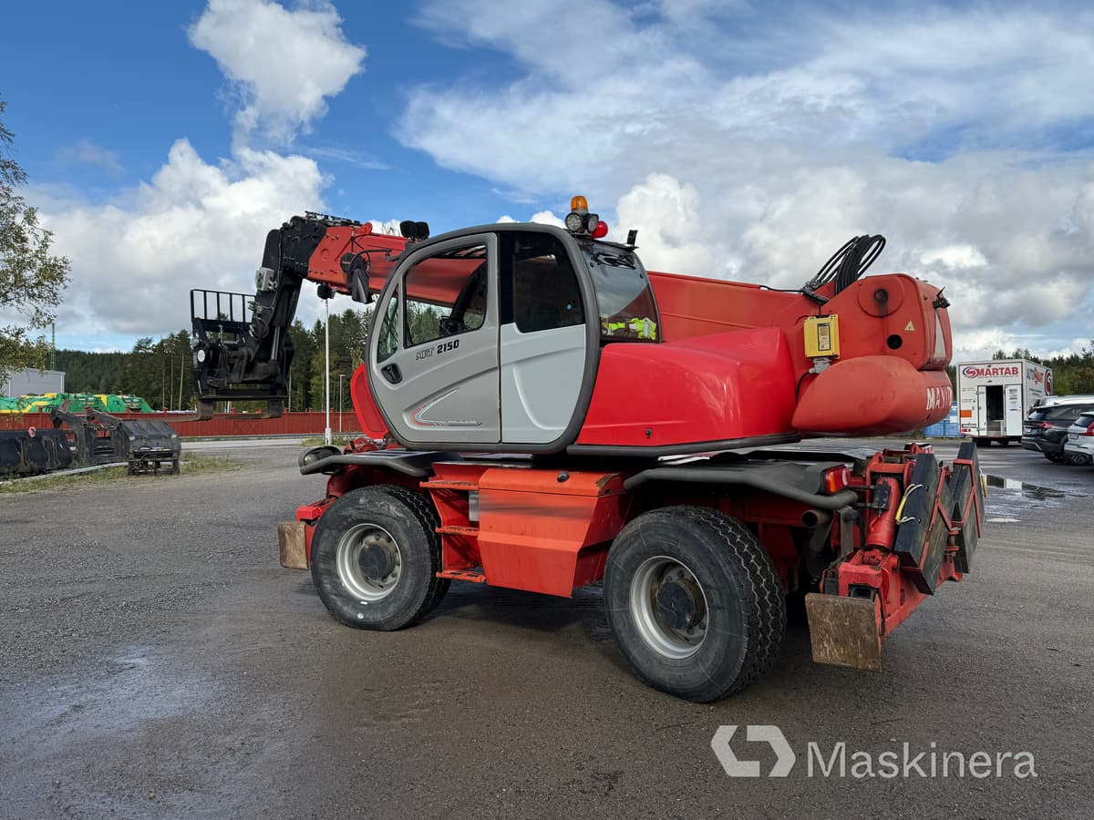 Teleskoplastare Manitou MRT 2150 turbo privilege - Chariot télescopique: photos 3 Teleskoplastare Manitou MRT 2150 turbo privilege - Chariot télescopique: photos 3