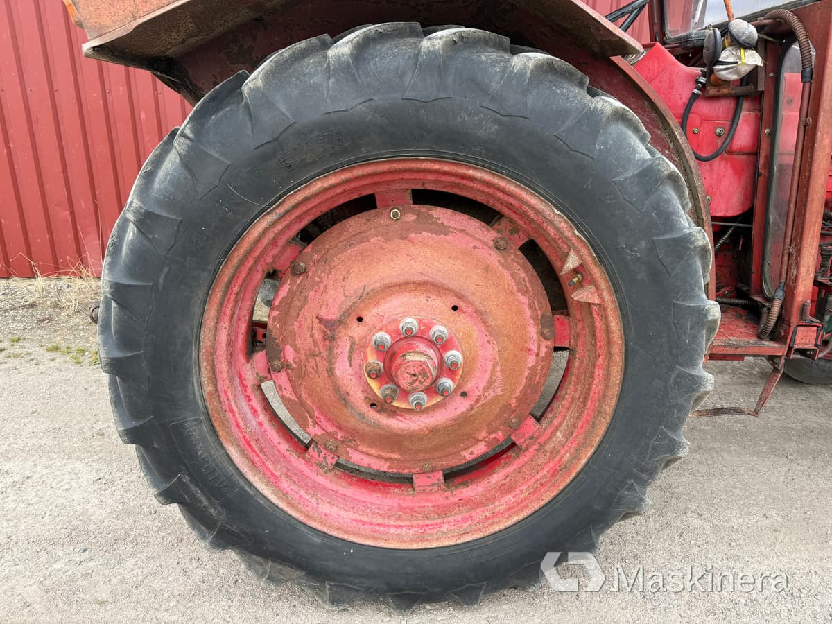 Tracteur agricole Traktor Volvo BM T600: photos 7