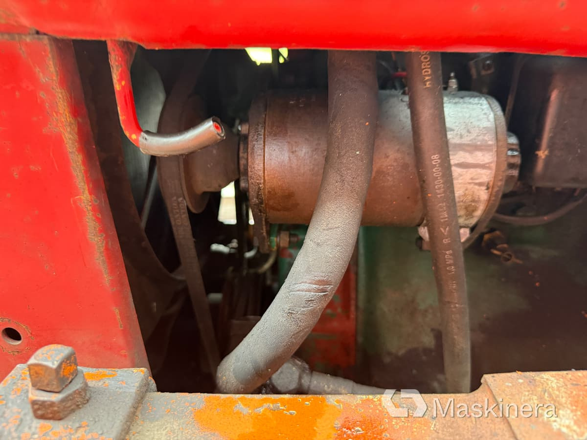 Tracteur agricole Traktor Volvo BM T600: photos 31