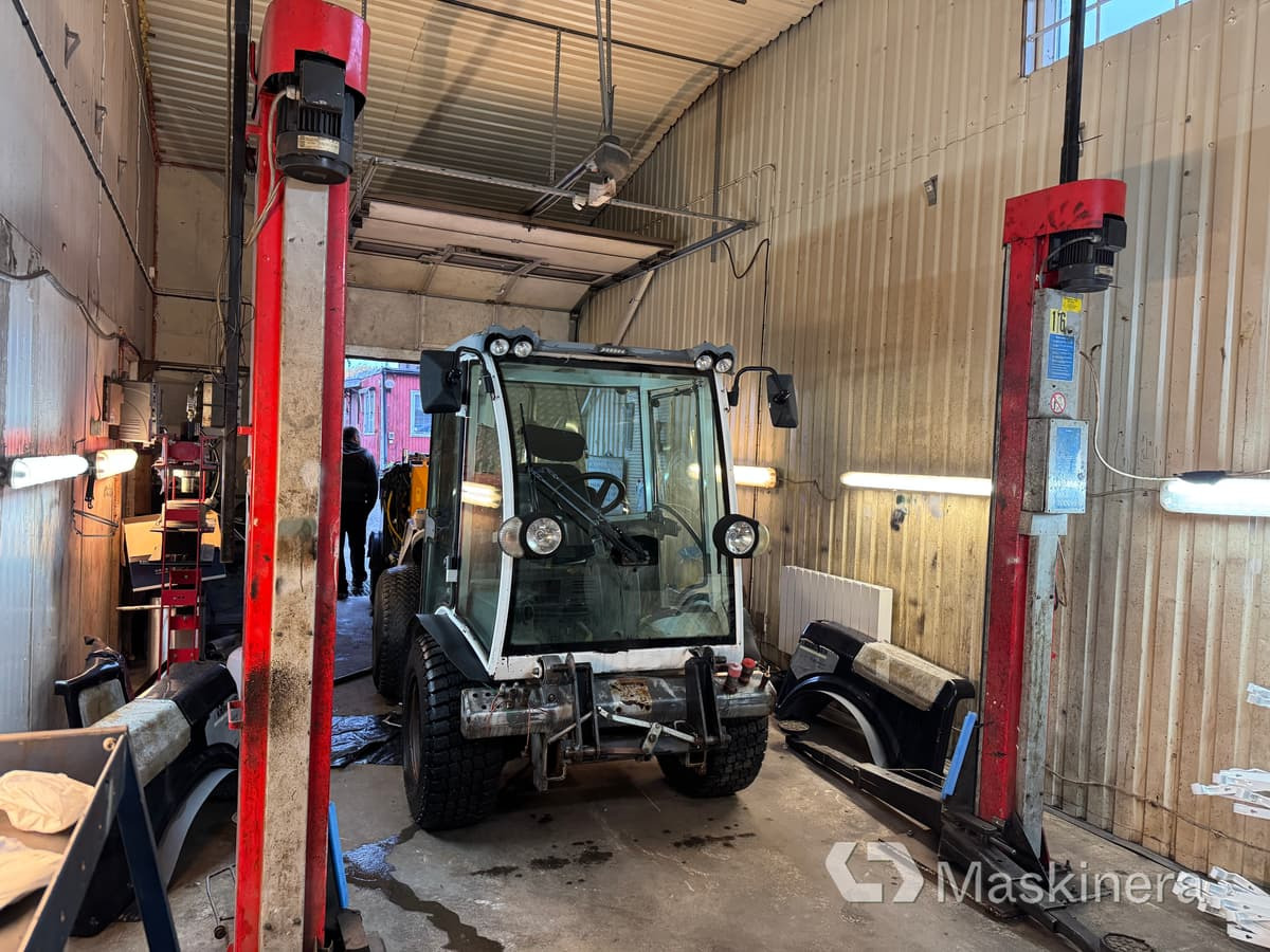 Tvåpelarlyft Intertech A/S HH231 - Équipement de garage: photos 2 Tvåpelarlyft Intertech A/S HH231 - Équipement de garage: photos 2