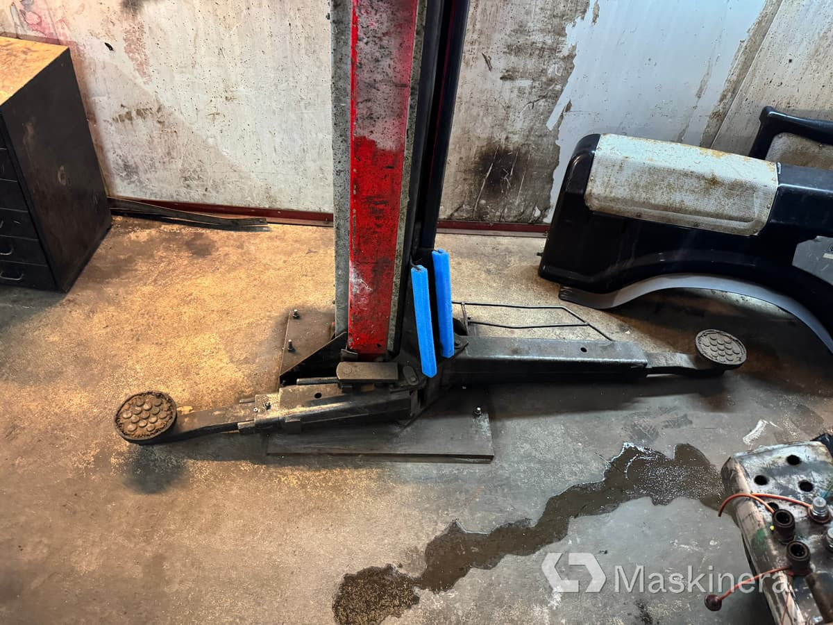 Tvåpelarlyft Intertech A/S HH231 - Équipement de garage: photos 3 Tvåpelarlyft Intertech A/S HH231 - Équipement de garage: photos 3