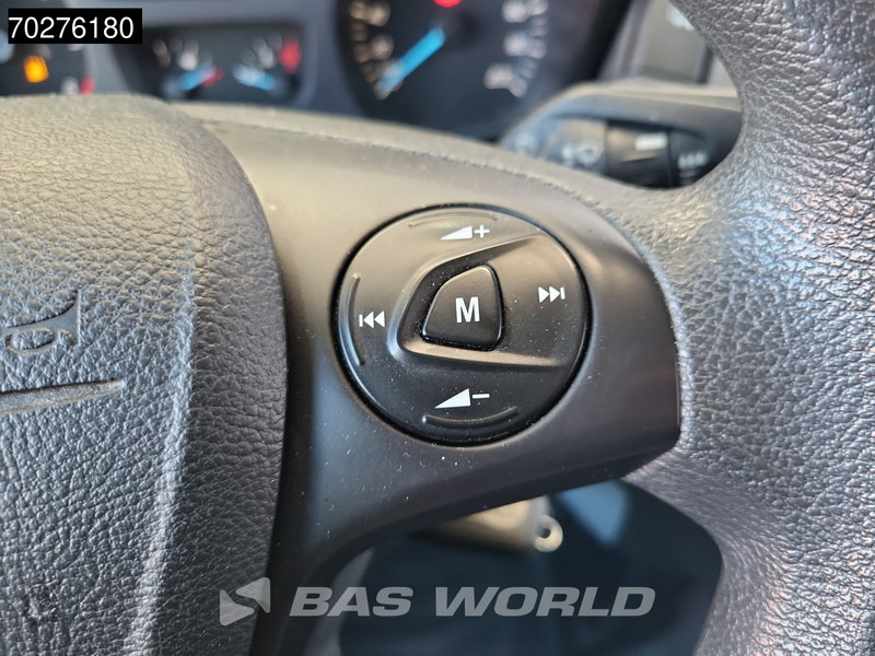 Ford Transit 130pk Dubbellucht Laadklep Bakwagen Airco APK 09-2025 Meubelbak Koffer Airco en leasing occasion Ford Transit 130pk Dubbellucht Laadklep Bakwagen Airco APK 09-2025 Meubelbak Koffer Airco: photos 16