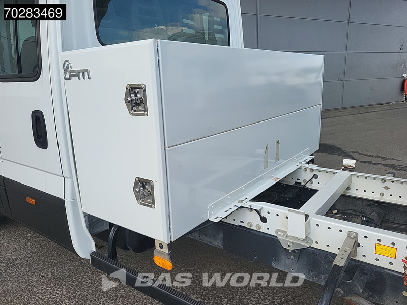 Iveco Daily 35C16 3.0L Kipper met Kist Dubbel Cabine Dubbellucht 3,5t Trekhaak Navi Airco Cruise Camera Euro6 Kieper Tipper Benne 2m3 Airco - Utilitaire benne: photos 5 Iveco Daily 35C16 3.0L Kipper met Kist Dubbel Cabine Dubbellucht 3,5t Trekhaak Navi Airco Cruise Camera Euro6 Kieper Tipper Benne 2m3 Airco - Utilitaire benne: photos 5