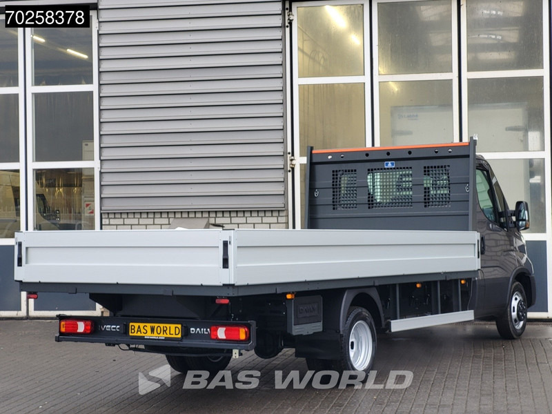 Iveco Daily 35C21 3.0L Automaat 210PK 2025-Model Open laadbak Dubbellucht CarPlay ACC LED 3,5T Trekvermogen Euro6 Pritsche Pickup Airco - Utilitaire plateau: photos 5 Iveco Daily 35C21 3.0L Automaat 210PK 2025-Model Open laadbak Dubbellucht CarPlay ACC LED 3,5T Trekvermogen Euro6 Pritsche Pickup Airco - Utilitaire plateau: photos 5
