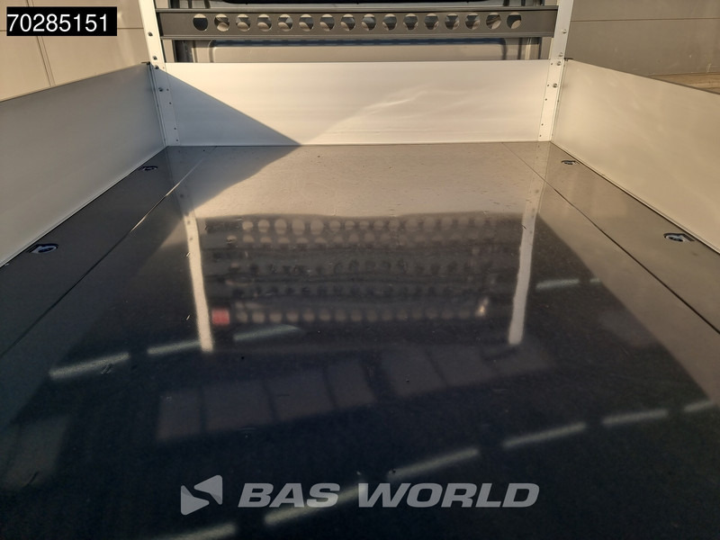 Utilitaire plateau neuf Iveco Daily 35C21 Open Laadbak Dubbel Cabine 210PK 3.0L Dubbellucht Airco Cruise LED Camera Pritsche Pickup Open Box 2m3 Airco: photos 9 Utilitaire plateau neuf Iveco Daily 35C21 Open Laadbak Dubbel Cabine 210PK 3.0L Dubbellucht Airco Cruise LED Camera Pritsche Pickup Open Box 2m3 Airco: photos 9