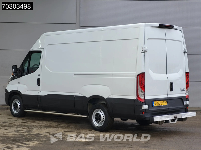 Iveco Daily 35S12 Automaat L2H2 3,5t Trekhaak Airco Cruise APK 12-2026 Euro6 L2 Airco Trekhaak Cruise control - Fourgon utilitaire: photos 2 Iveco Daily 35S12 Automaat L2H2 3,5t Trekhaak Airco Cruise APK 12-2026 Euro6 L2 Airco Trekhaak Cruise control - Fourgon utilitaire: photos 2