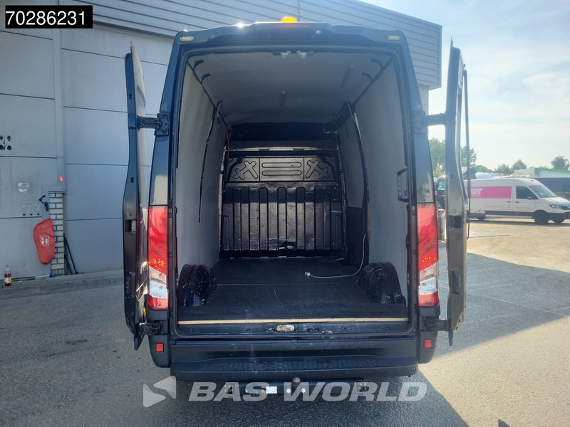 Iveco Daily 35S16 3,5t Trekhaak L2H2 Airco Cruise Camera Parkeersensoren Euro6 L2 11m3 Airco Trekhaak Cruise control - Fourgon utilitaire: photos 3 Iveco Daily 35S16 3,5t Trekhaak L2H2 Airco Cruise Camera Parkeersensoren Euro6 L2 11m3 Airco Trekhaak Cruise control - Fourgon utilitaire: photos 3