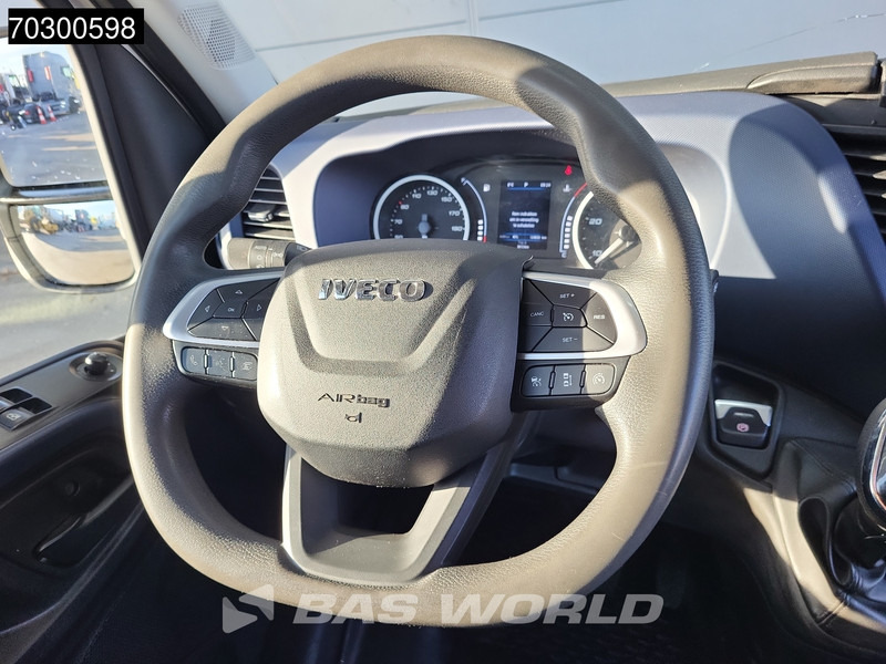 Fourgon utilitaire Iveco Daily 35S16 Automaat L2H2 3,5t Trekhaak Navi Airco Cruise Camera Standkachel Euro6 L2 Airco Trekhaak: photos 18 Fourgon utilitaire Iveco Daily 35S16 Automaat L2H2 3,5t Trekhaak Navi Airco Cruise Camera Standkachel Euro6 L2 Airco Trekhaak: photos 18