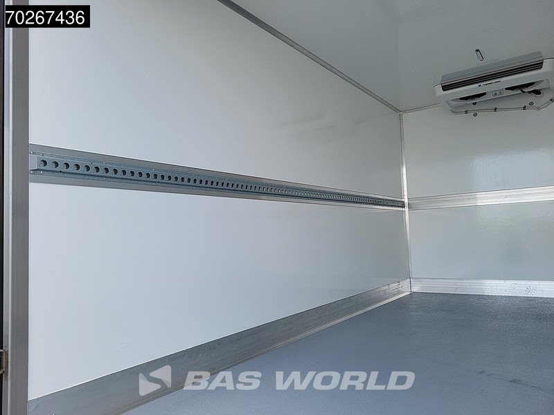 Utilitaire frigorifique neuf Iveco Daily 35S18 3.0L Koelwagen Thermoking C-250 LED ACC Navi Airco Koel Koeler Kühl Kühler Bakwagen Kühlkoffer 17m3 Airco: photos 7 Utilitaire frigorifique neuf Iveco Daily 35S18 3.0L Koelwagen Thermoking C-250 LED ACC Navi Airco Koel Koeler Kühl Kühler Bakwagen Kühlkoffer 17m3 Airco: photos 7