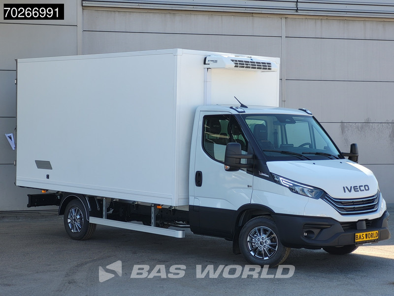 Iveco Daily 35S18 3.0L Koelwagen Vriezer Thermoking V-200 MAX 220V stekker -18 LED Navi Airco ACC Koel Koeler Kühler Kühlwagen Kühlkoffer Vr - Utilitaire frigorifique: photos 5 Iveco Daily 35S18 3.0L Koelwagen Vriezer Thermoking V-200 MAX 220V stekker -18 LED Navi Airco ACC Koel Koeler Kühler Kühlwagen Kühlkoffer Vr - Utilitaire frigorifique: photos 5