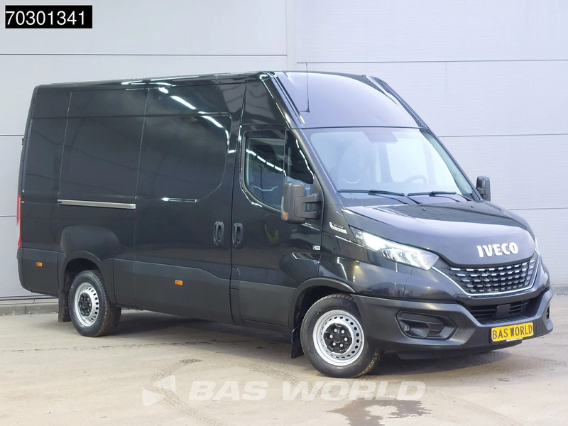 Iveco Daily 35S21 3.0L Automaat 210PK 3,5t Trekhaak LED Navi Airco Cruise Euro6 L2 Airco Trekhaak Cruise control - Fourgon utilitaire: photos 3 Iveco Daily 35S21 3.0L Automaat 210PK 3,5t Trekhaak LED Navi Airco Cruise Euro6 L2 Airco Trekhaak Cruise control - Fourgon utilitaire: photos 3