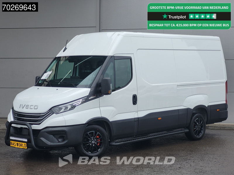 Iveco Daily 35S21 3.0L Automaat Black Edition 2025 model L2H2 Trekhaak Tacho ACC LED CarPlay Velgen Camera 12m3 Airco Trekhaak - Fourgon utilitaire: photos 1 Iveco Daily 35S21 3.0L Automaat Black Edition 2025 model L2H2 Trekhaak Tacho ACC LED CarPlay Velgen Camera 12m3 Airco Trekhaak - Fourgon utilitaire: photos 1