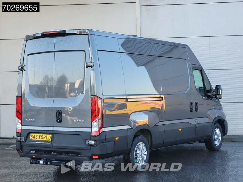 Iveco Daily 35S21 Automaat 2025 model L2H2 Trekhaak Tacho ACC LED CarPlay Velgen Camera 12m3 Airco Trekhaak - Fourgon utilitaire: photos 3 Iveco Daily 35S21 Automaat 2025 model L2H2 Trekhaak Tacho ACC LED CarPlay Velgen Camera 12m3 Airco Trekhaak - Fourgon utilitaire: photos 3