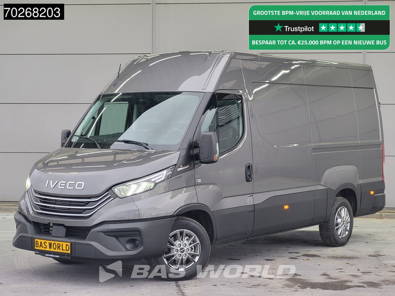 Iveco Daily 35S21 Automaat 2025 model L2H2 Trekhaak Tacho ACC LED CarPlay Velgen Camera 12m3 Airco Trekhaak - Fourgon utilitaire: photos 1 Iveco Daily 35S21 Automaat 2025 model L2H2 Trekhaak Tacho ACC LED CarPlay Velgen Camera 12m3 Airco Trekhaak - Fourgon utilitaire: photos 1