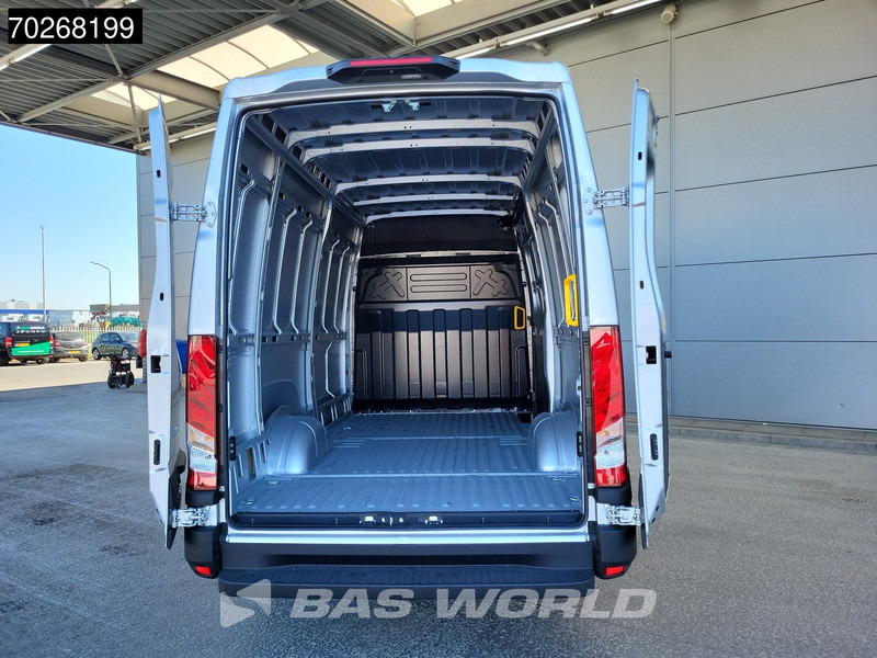 Iveco Daily 35S21 Automaat Black Edition 2025 model L2H2 ACC LED CarPlay Velgen Camera 12m3 Airco - Fourgon utilitaire: photos 3 Iveco Daily 35S21 Automaat Black Edition 2025 model L2H2 ACC LED CarPlay Velgen Camera 12m3 Airco - Fourgon utilitaire: photos 3