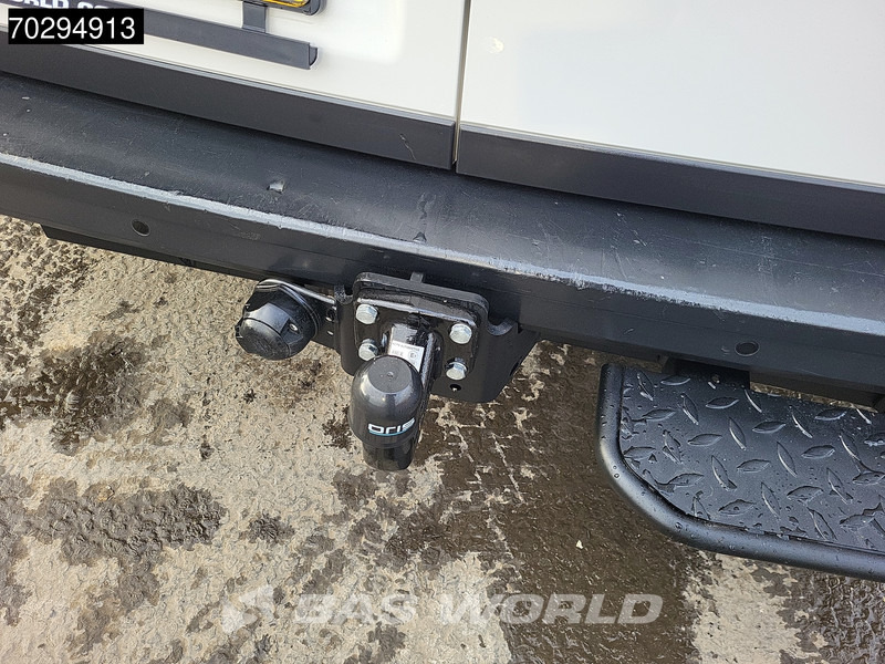 Fourgon utilitaire MAN TGE 3.180 Automaat 180PK L3H3 Trekhaak Airco Cruise Camera Parkeersensoren Euro6 L2H2 Airco Trekhaak Cruise control: photos 9 Fourgon utilitaire MAN TGE 3.180 Automaat 180PK L3H3 Trekhaak Airco Cruise Camera Parkeersensoren Euro6 L2H2 Airco Trekhaak Cruise control: photos 9